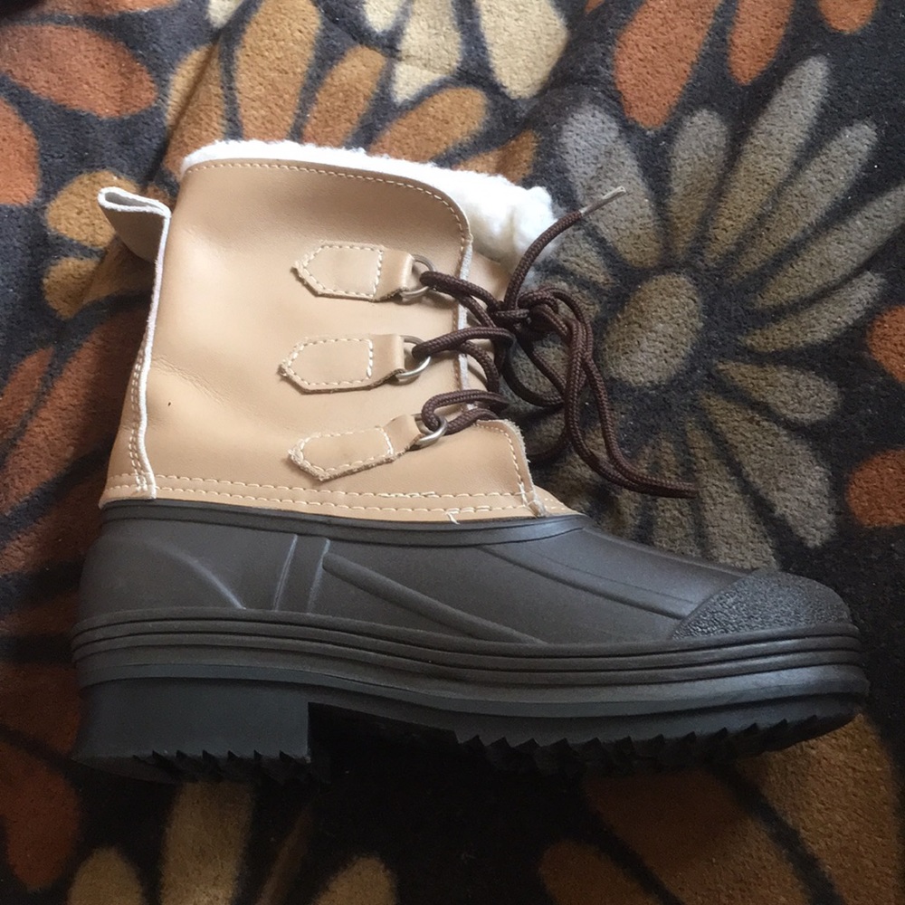 Jet snow boots